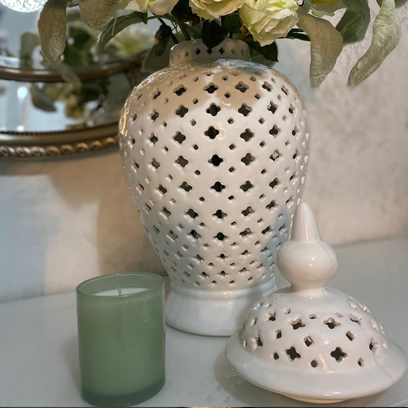 Vases & Jars